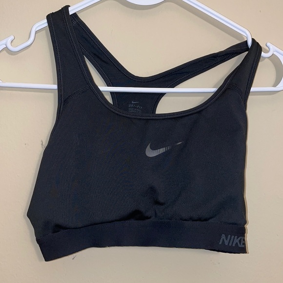Nike Pro Black Sport Bra - sz M - Picture 1 of 4